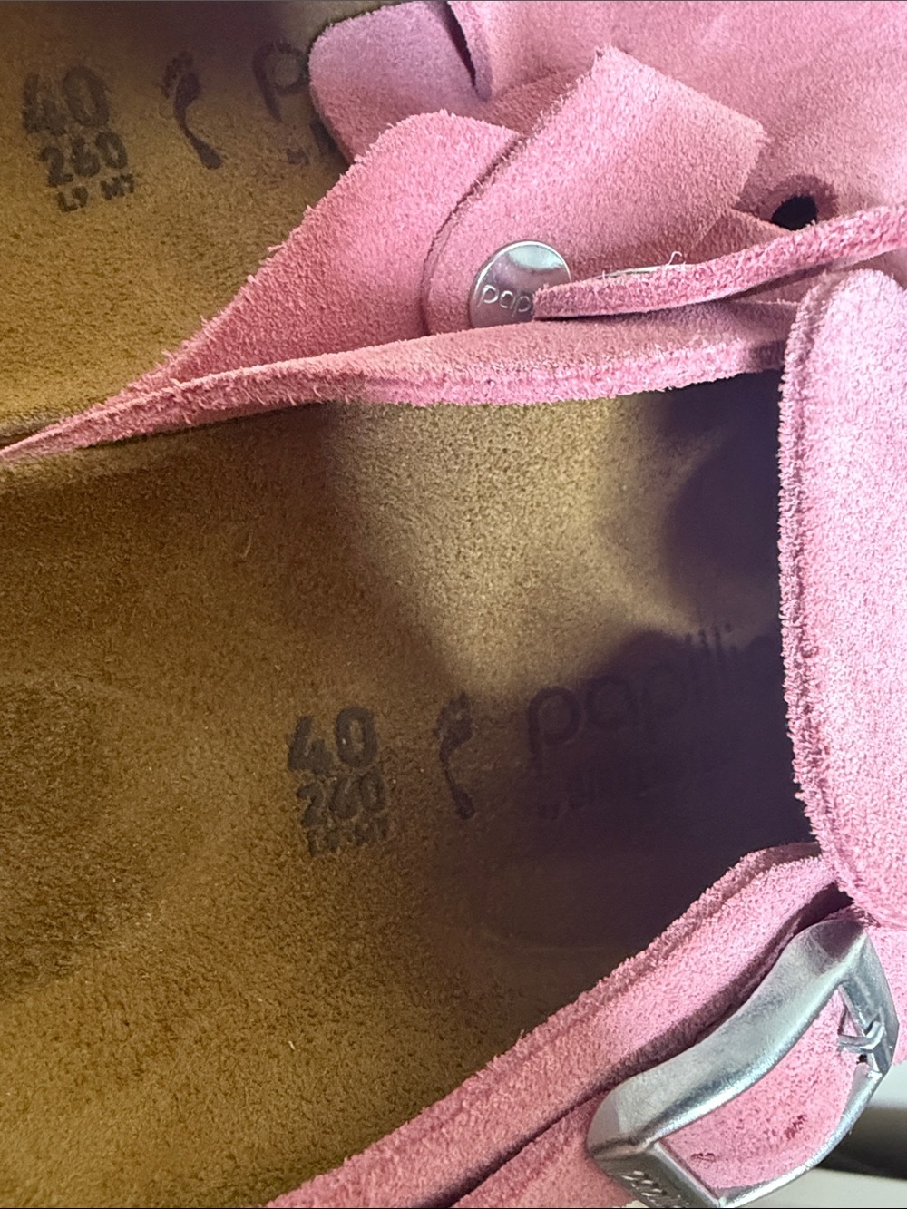 Birkenstock Papillio | Boston Chunky Suede Clogs in Candy Pink Size 9 - Picture 6 of 7
